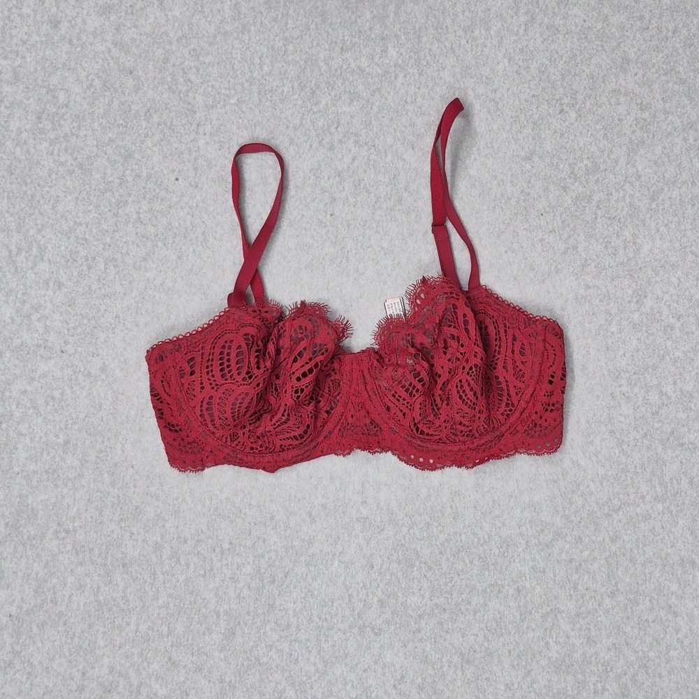 Victoria's Secret Women Bra 34DD Red Push Up No Padding‎ Underwired Lace Strap